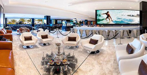 Meninjau Garasi Mansion Paling Mahal di Amerika yang buat Ngiler