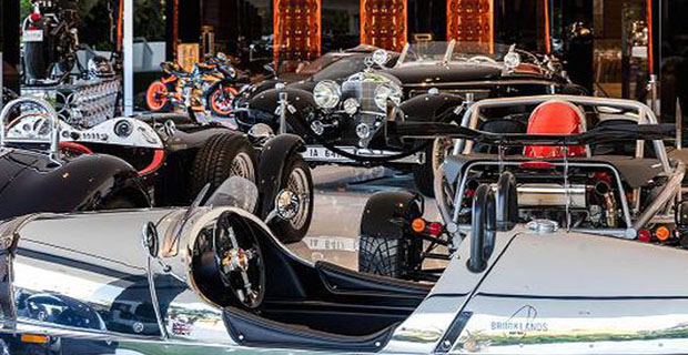 Meninjau Garasi Mansion Paling Mahal di Amerika yang buat Ngiler