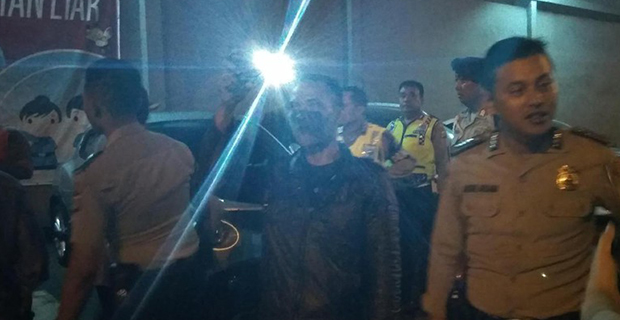 Djarot Menyampaikan Salam dari Ahok Kepada Para Pendukung
