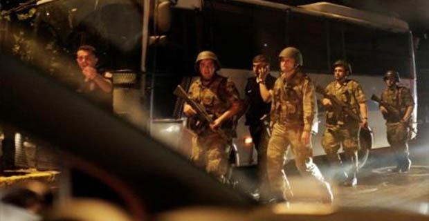 Kepala Militer Turki Behasil Diselamatkan Sebelum Sempat Disandera Tentara Pro-Kudeta