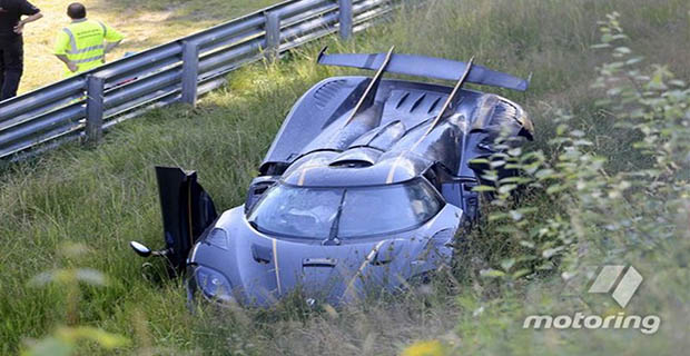 Hypercar Seharga Rp 36 Miliar Ini Hancur di Sirkuit Nurburgring Saat Ingin Memecahkan Rekor