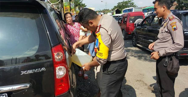 Kehabisan Bensin Jangan Khawatir Langsung Saja Telepon Call Centre 1500000