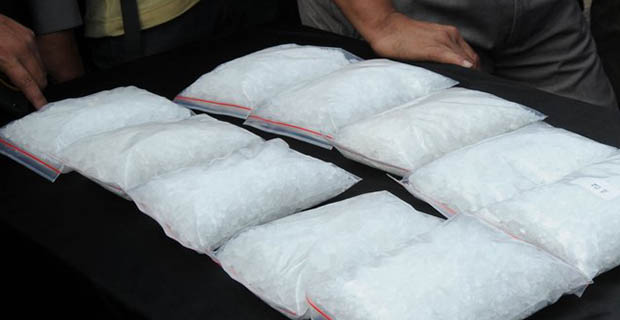 Sekelompok Remaja di NTB Dibekuk Oleh Petugas Karena Kedapatan Sedang Asyik Pesta Sabu-sabu