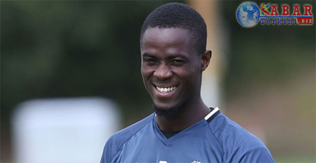 Sebelum Gabung Manchester United, Bailly Sempat Tolak Tawaran Man City