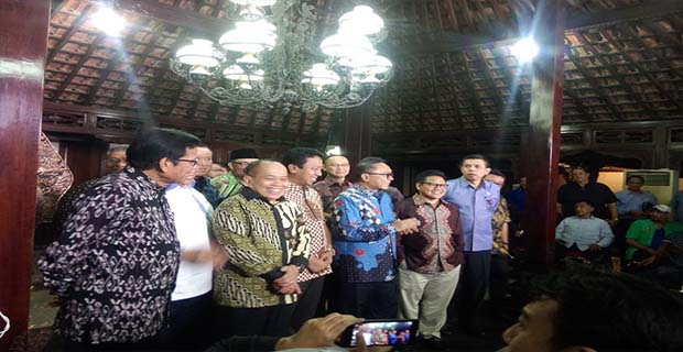 4 Parpol Akan Umumkan Nama Cagub-Cawagub Kamis Siang Setelah Rapat Dengan SBY