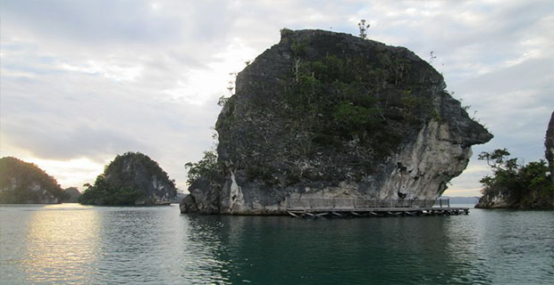 Inilah Alasan Kenapa Berwisata ke Raja Ampat Sangat Mahal!