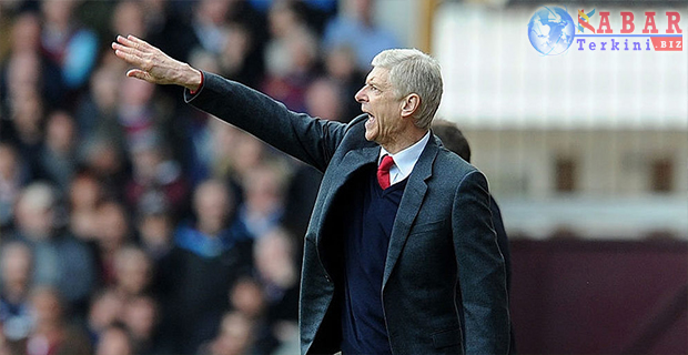 Disebut Bakal Gantikan Howe, Ini Tanggapan Wenger