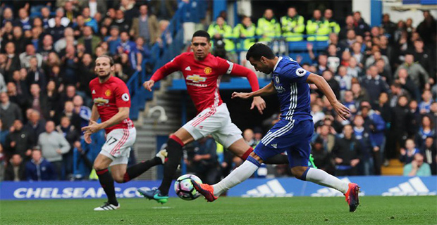 Chelsea Menggilas MU 4-0 di Kandang Sendiri