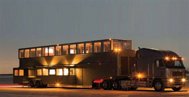 Keren, Truk Trailer Termewah Ini Rp32 M Milik Smith