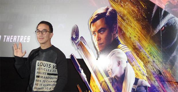 Aktor Joe Taslim Meraih Penghargaan di Korea Selatan