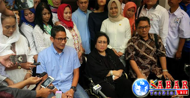 Berkunjung ke Rumah Rachmawati, Sandiaga Minta Doa dan Restu