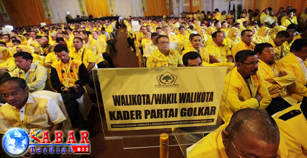 Ogah Dukung Ahok, Kader Golkar Ini Mengundurkan Diri