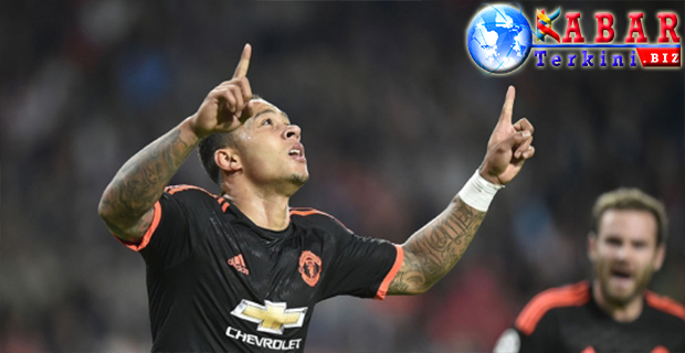 Advocaat Perkirakan Depay Bakal Hengkang dari MU