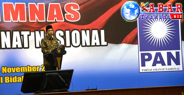 Dituduh Lindungi Ahok, Jokowi: Saya sih hanya Senyam-senyum aja