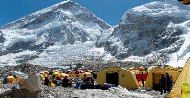 Tiongkok Akan Bangun Hotel dan Restoran di Gunung Everest