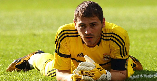 Pintu Timnas Masih Terbuka Untuk Iker Casillas