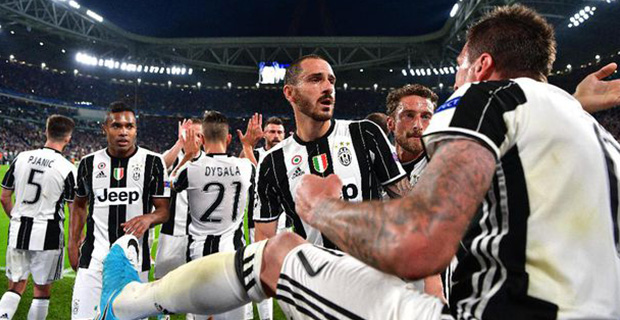Jelang Final Champions, Juventus Memakai Kostum Hitam Putih, Real Madrid Pakai Ungu