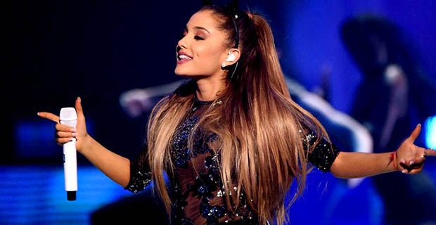 Pasca Ledakan Dashyat, Ariana Grande Tunda Konser di Singapura