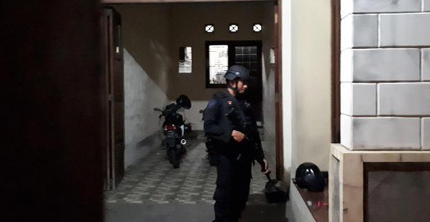 KPK Geledah Rumah Ketua Komisi B DPRD Jawa Timur