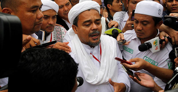 Penyebar Percakapan Seks Habib Rizieq Berada di Amerika