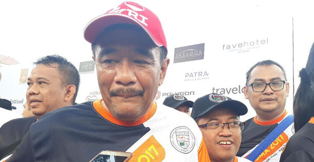 Djarot Nikmati Jakarta dengan Bersepeda Bersama ke Kota Tua