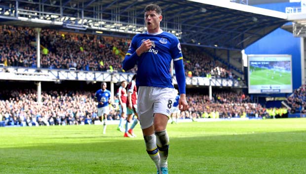 Gelandang Everton Batal Bergabung dengan Chelsea