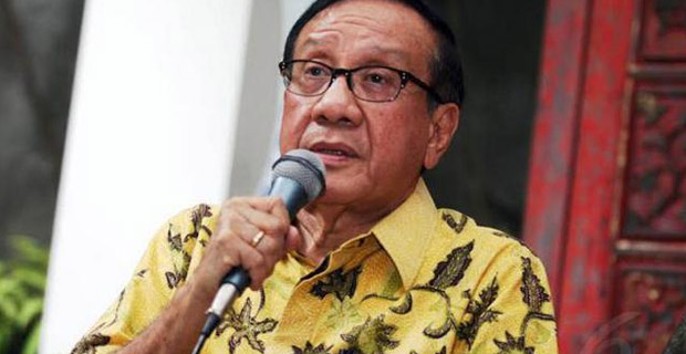 Komentar Akbar Tanjung Terkait Pemecatan Yorrys Raweyai