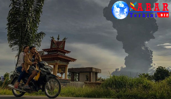 Gunung Sinabung Erupsi, Petani Karo Rugi Rp 41 Miliar